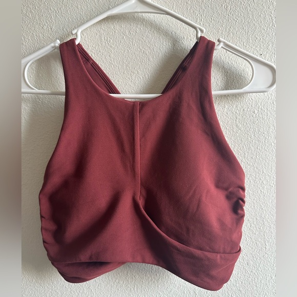 Lululemon sport  top - Picture 1 of 6